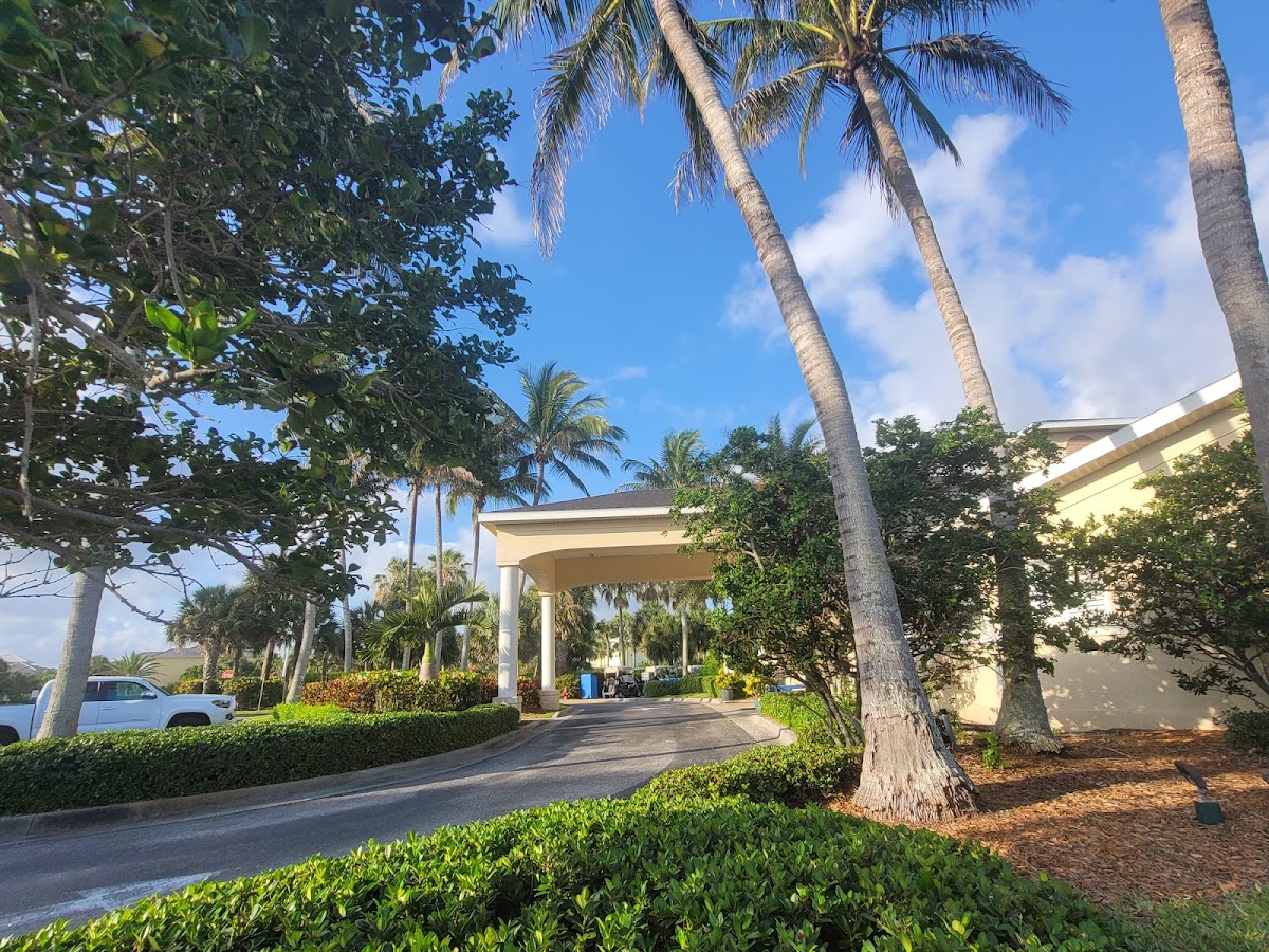 Aqua Bar & Grill Photos 2